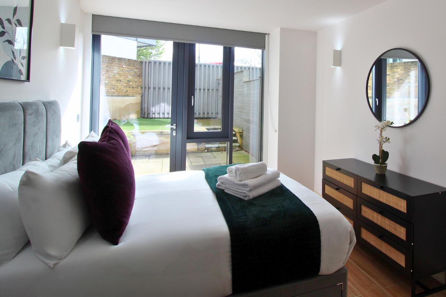 Kew Bridge By Viridian Apartments Eksteriør bilde